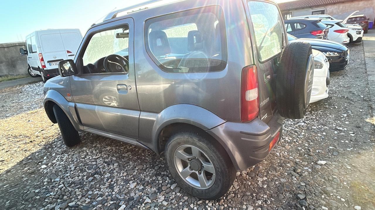 Suzuki Jimny 1.5 DDiS cat 4WD JLX