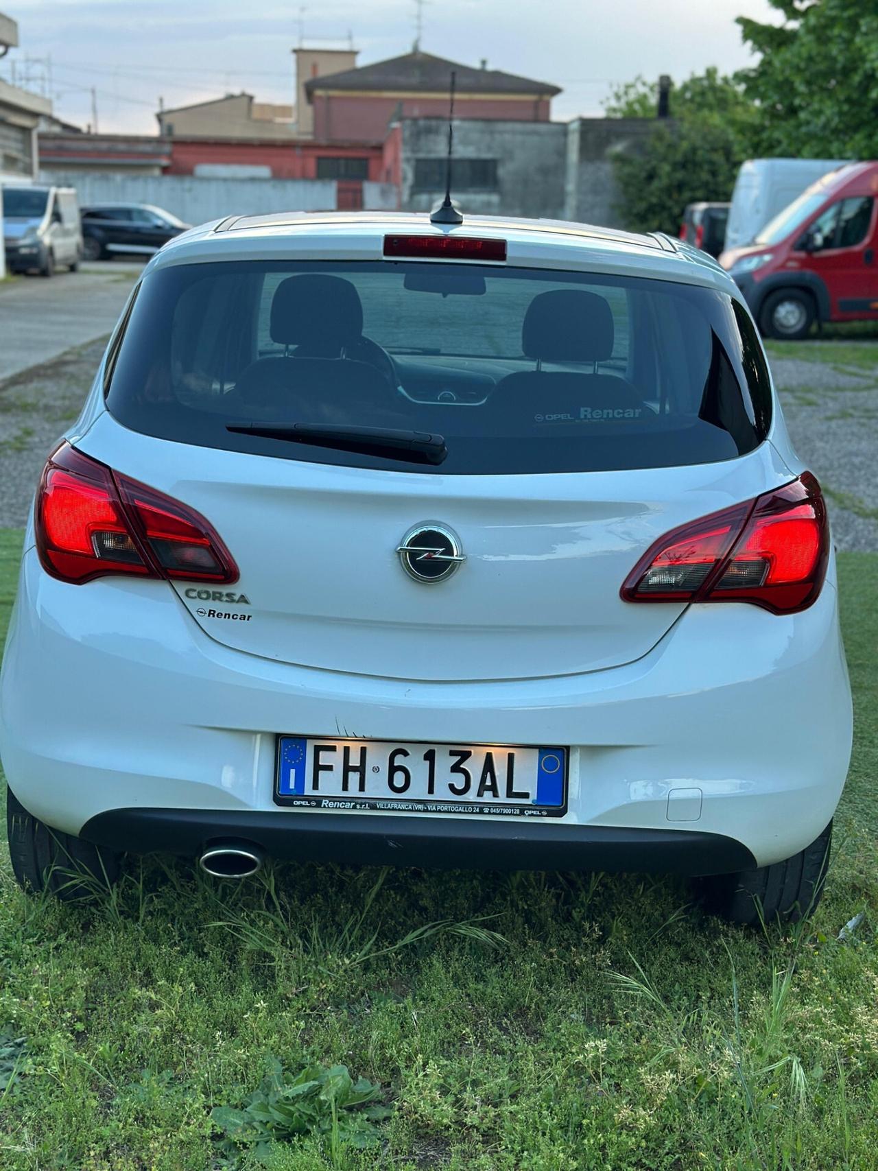 Opel Corsa 1.4 90CV GPL Tech 5 porte Advance