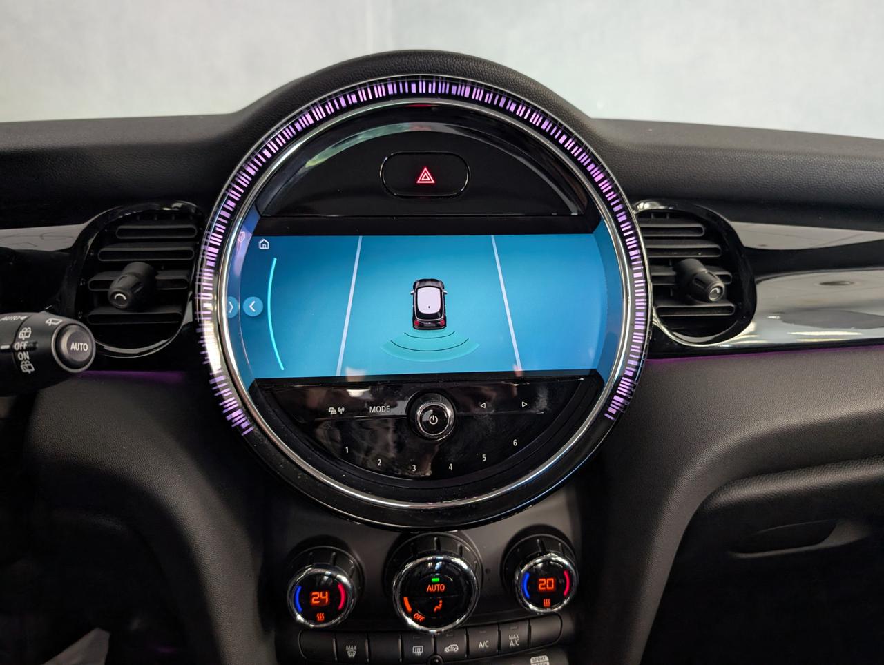 Mini 1.5 Cooper Automatic Essential