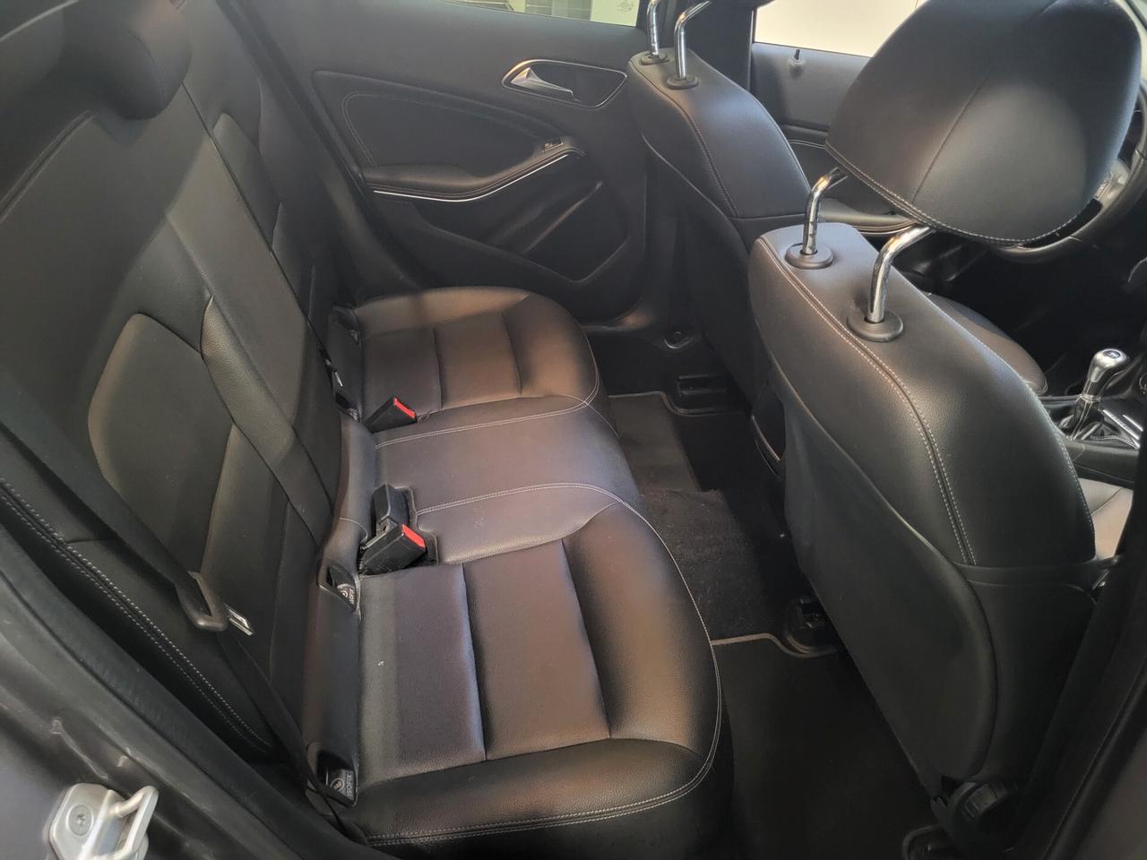 Mercedes-benz GLA 180 d Sport TETTO APRIBILE!! PREZZO REALE!!