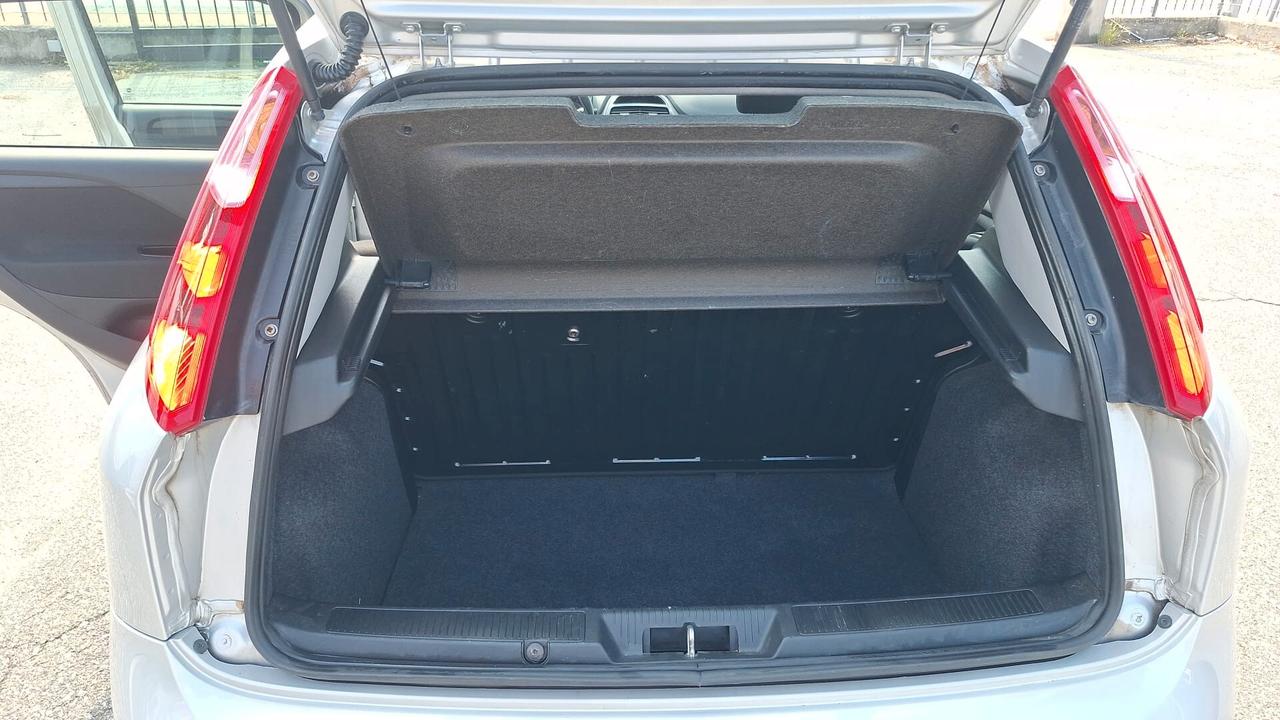 Fiat Punto 1.2 8V 5 porte Street