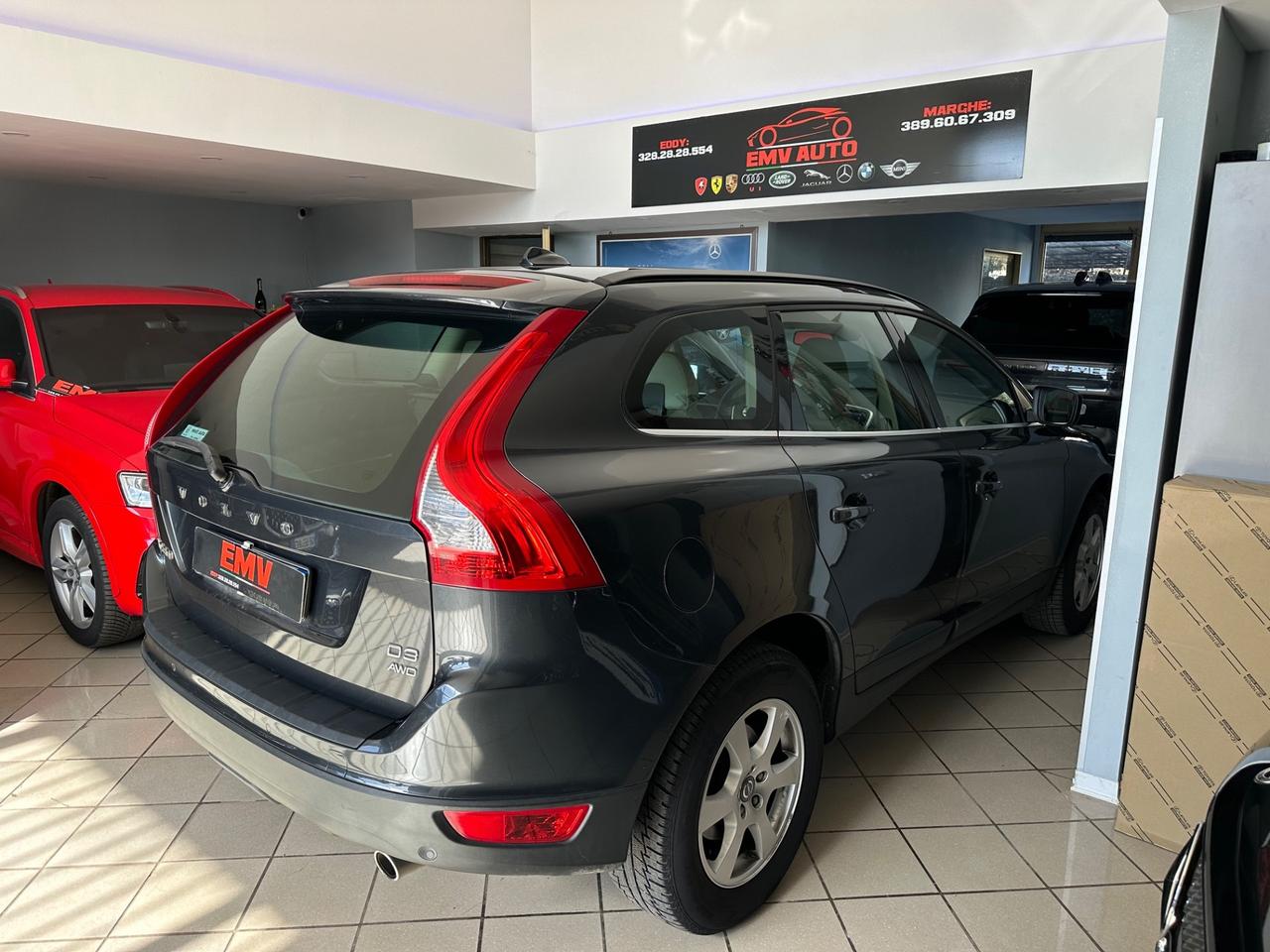 Volvo XC 60 XC60 D5 AWD Geartronic Summum