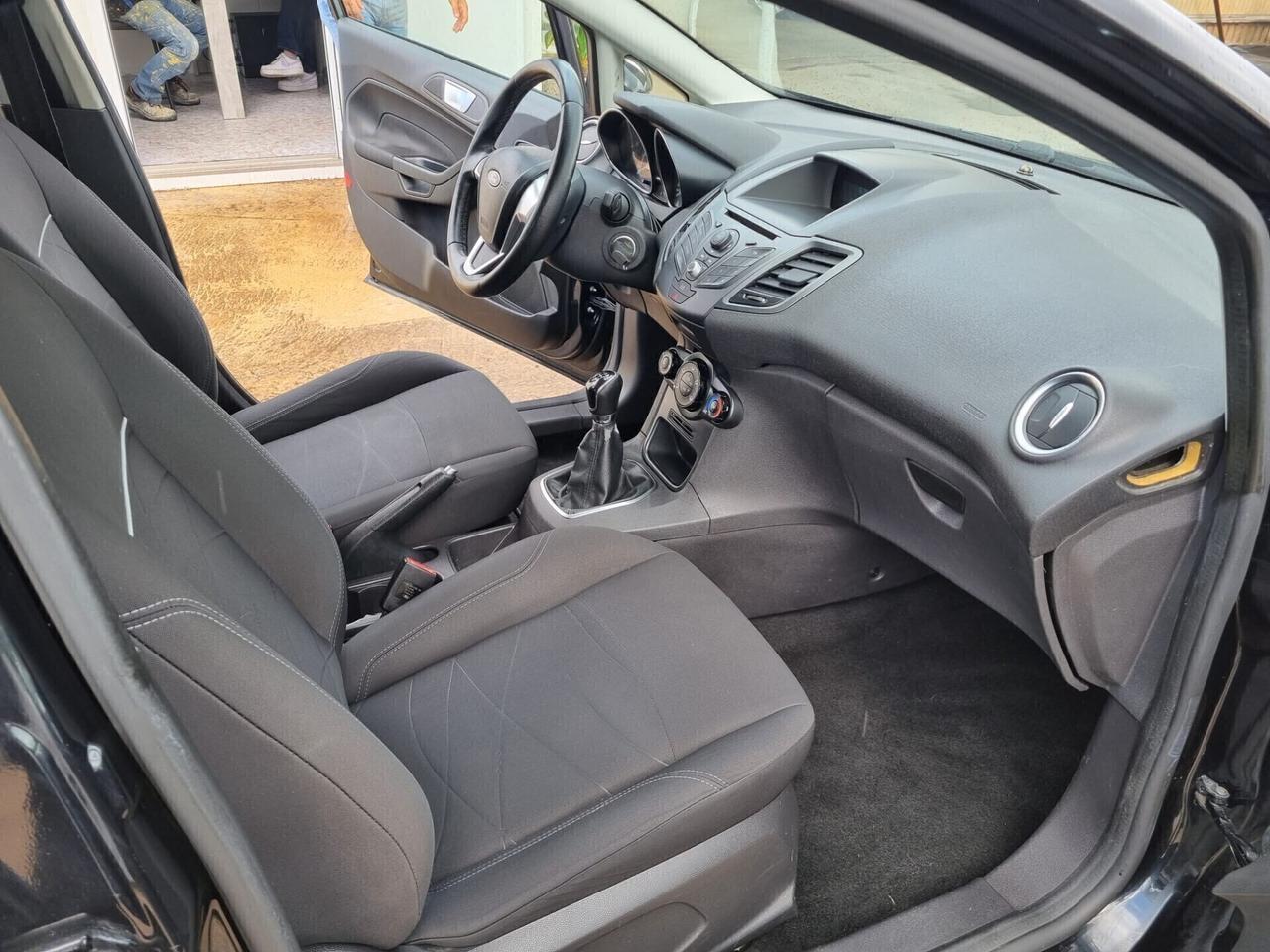 Ford Fiesta 1.5 TDCi 75CV 5 porte