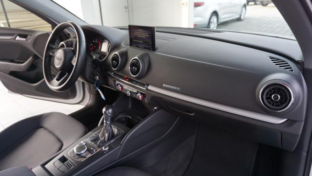 AUDI A3 SPB 40 TDI quattro S tronic Business