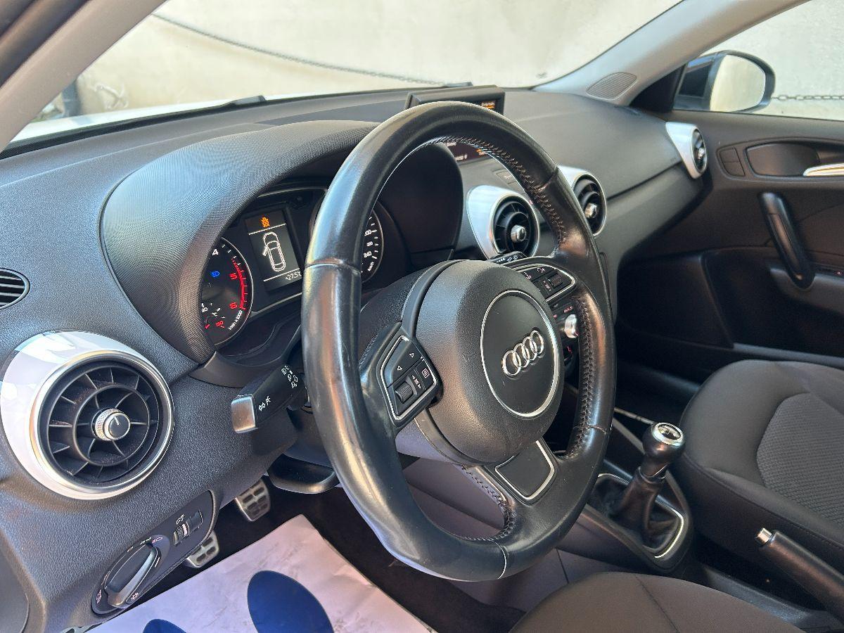 AUDI - A1 Sportback - 1.6 TDI 90CV S line edition