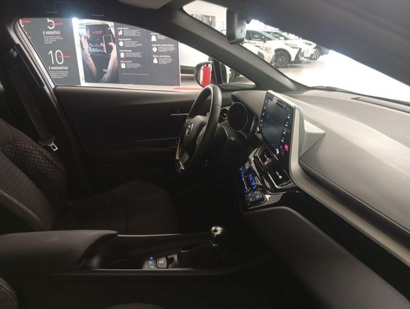 Toyota C-HR C-HR 1.8 Hybrid E-CVT Active