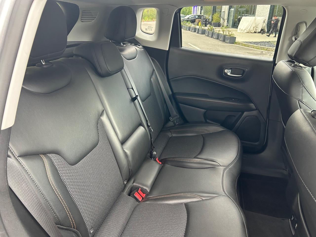 Jeep Compass LIMITED KM 60.000 – Navi – Sensori – Perfetta!