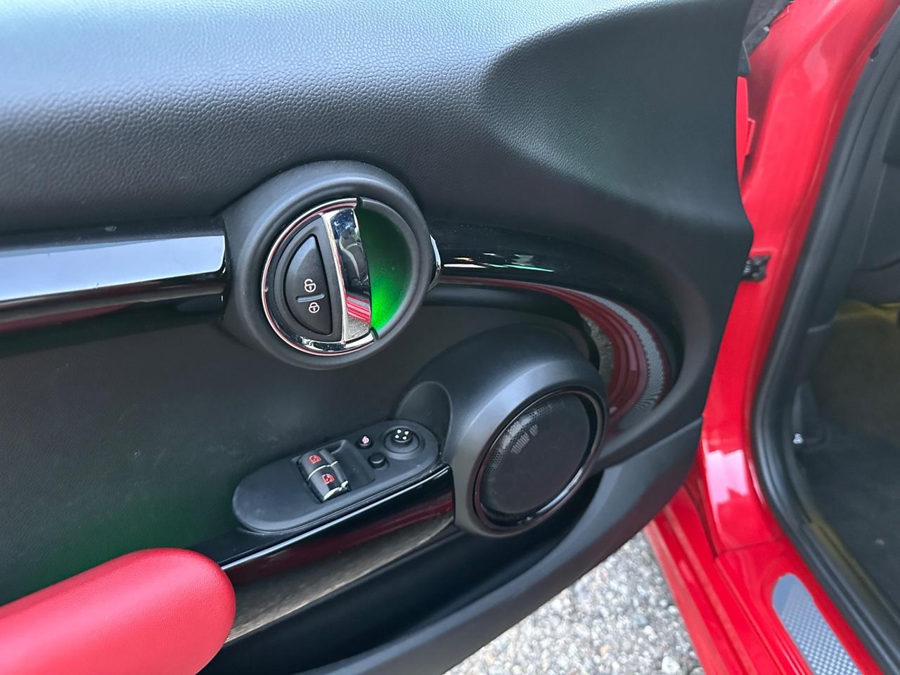Mini 2.0 John Cooper Works Challenge Edition 22