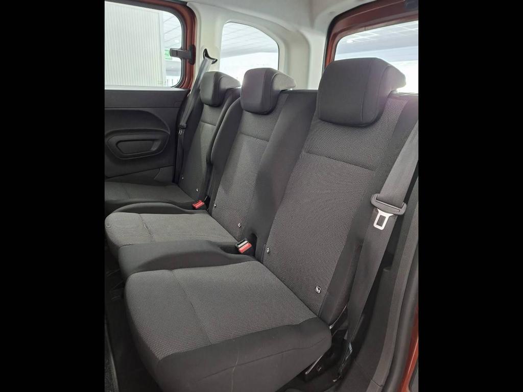 Peugeot Rifter Standard 1.2 PureTech Active