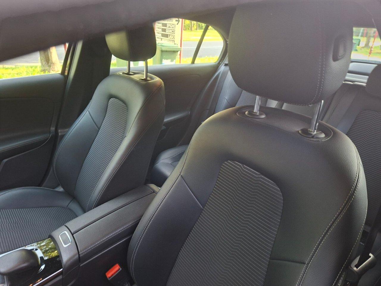 Mercedes A 180 D Sport 8G-DCT