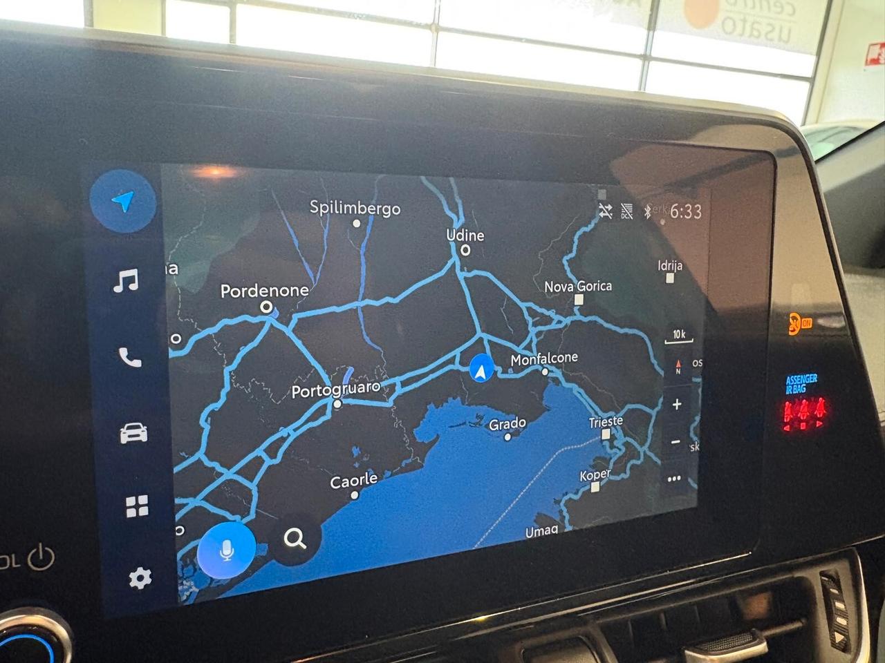 Toyota C-HR TREND 2.0 Hybrid E-CVT 26000 KM