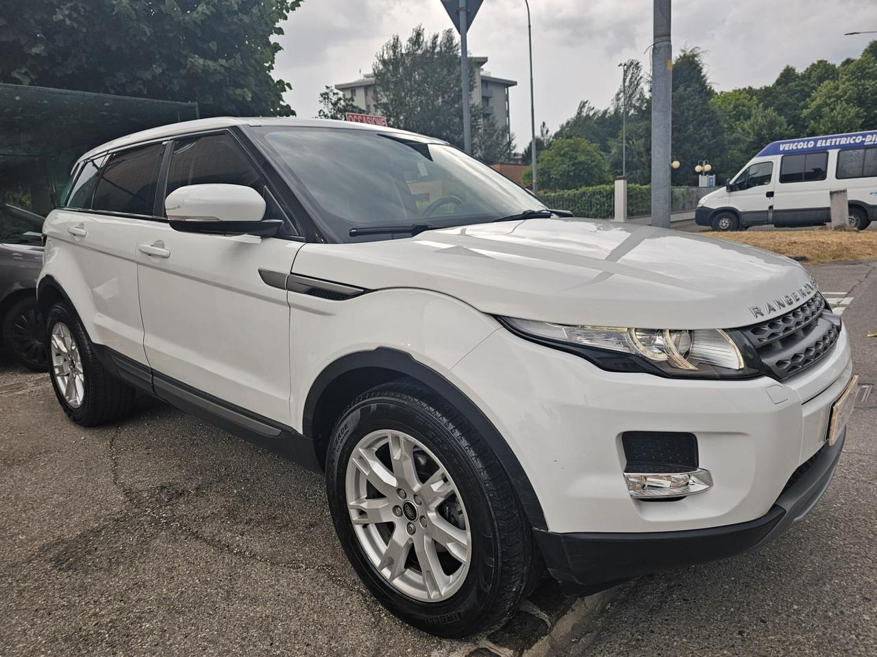 Land Rover Range Rover Evoque 2.2 TD4 150cv Pure*Pelle*Xeno*Gancio
