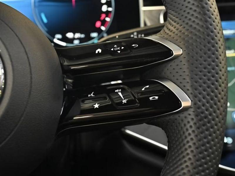 Mercedes-Benz Classe E E 300 e Auto Plug in hybrid Advanced Distronic 19" Navi Led