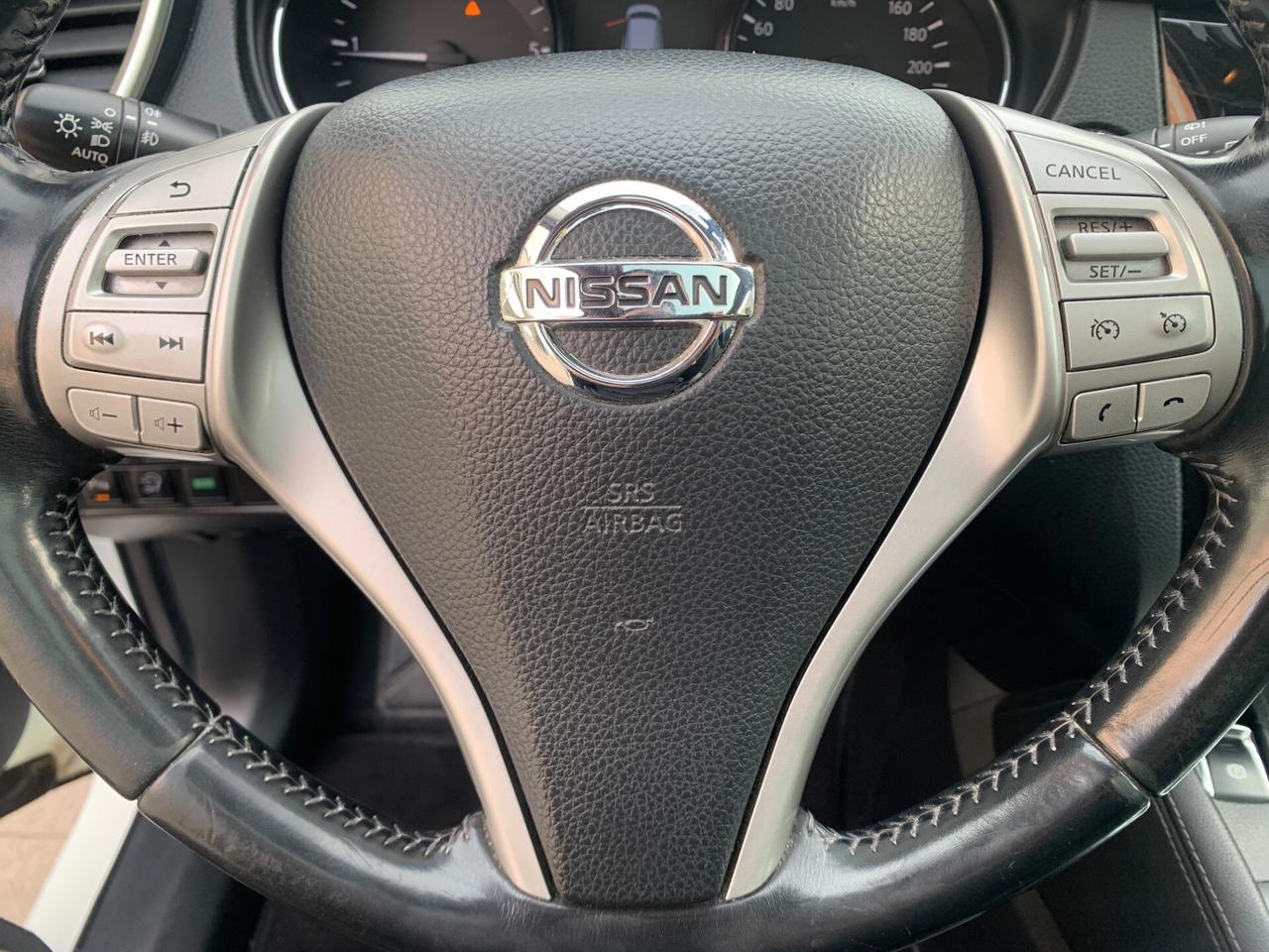 Nissan Qashqai 1.6 dCi DPF Tekna