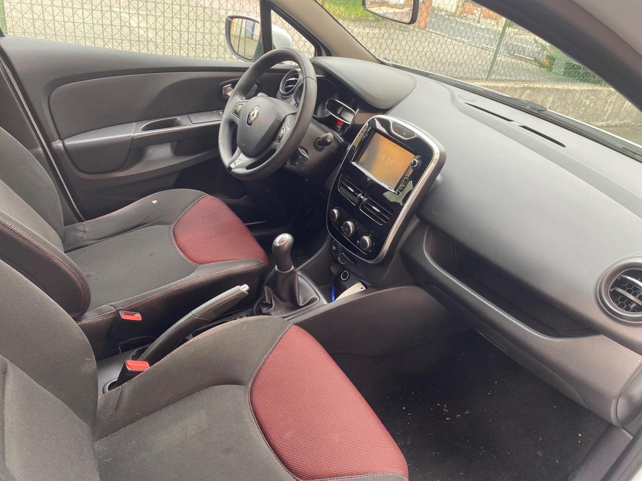 Renault Clio 1.5 dCi 8V 90CV Start&Stop 83gr 5 porte EcoBusiness