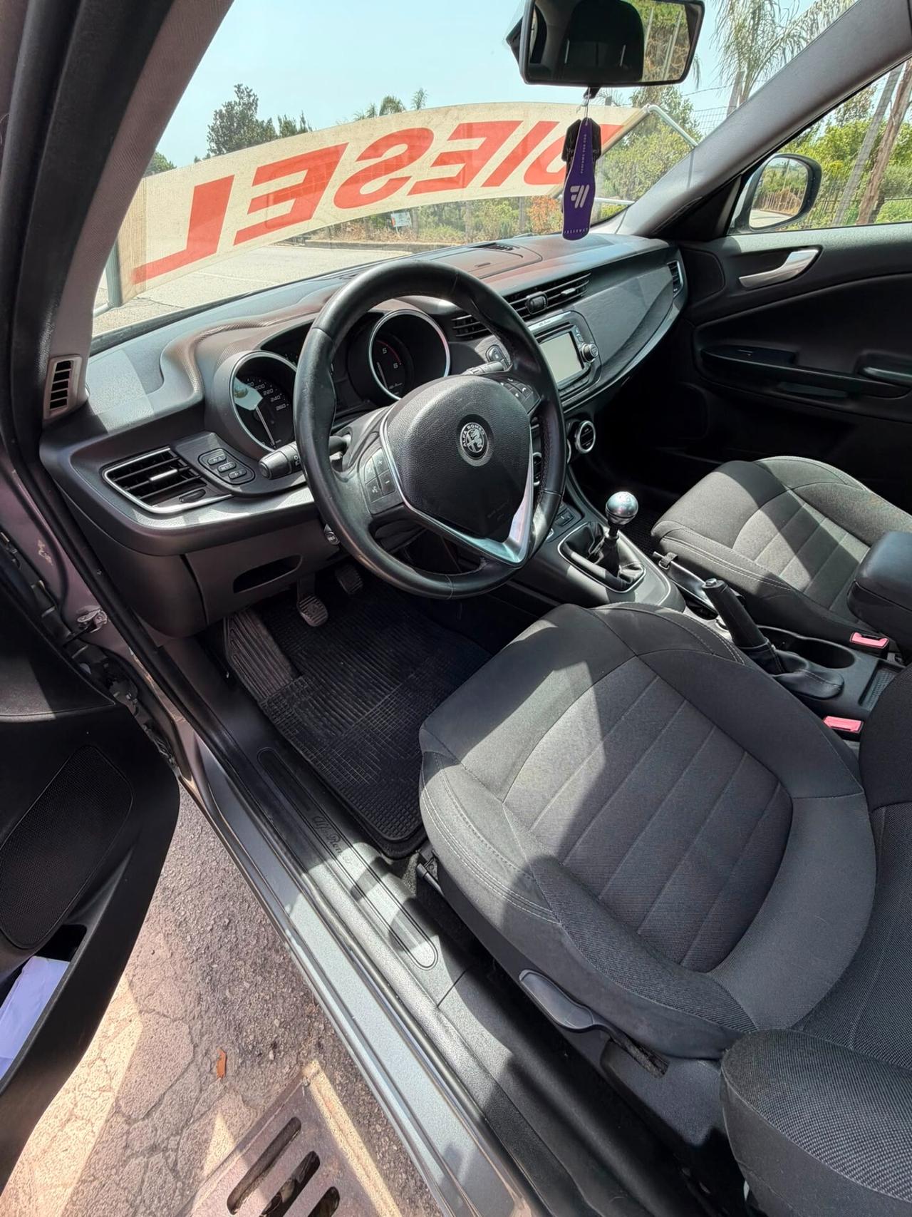 Alfa Romeo Giulietta 1.6 JTDm TCT 120 CV Super