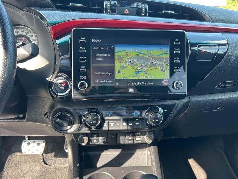 Toyota Hilux Hilux 2.8 D-4D A/T 4WD 4 porte Double Cab GR SPORT IVA COMPRESA