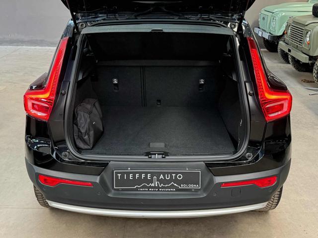 VOLVO XC40 T4 Recharge Plug-in Hybrid automatico Essential