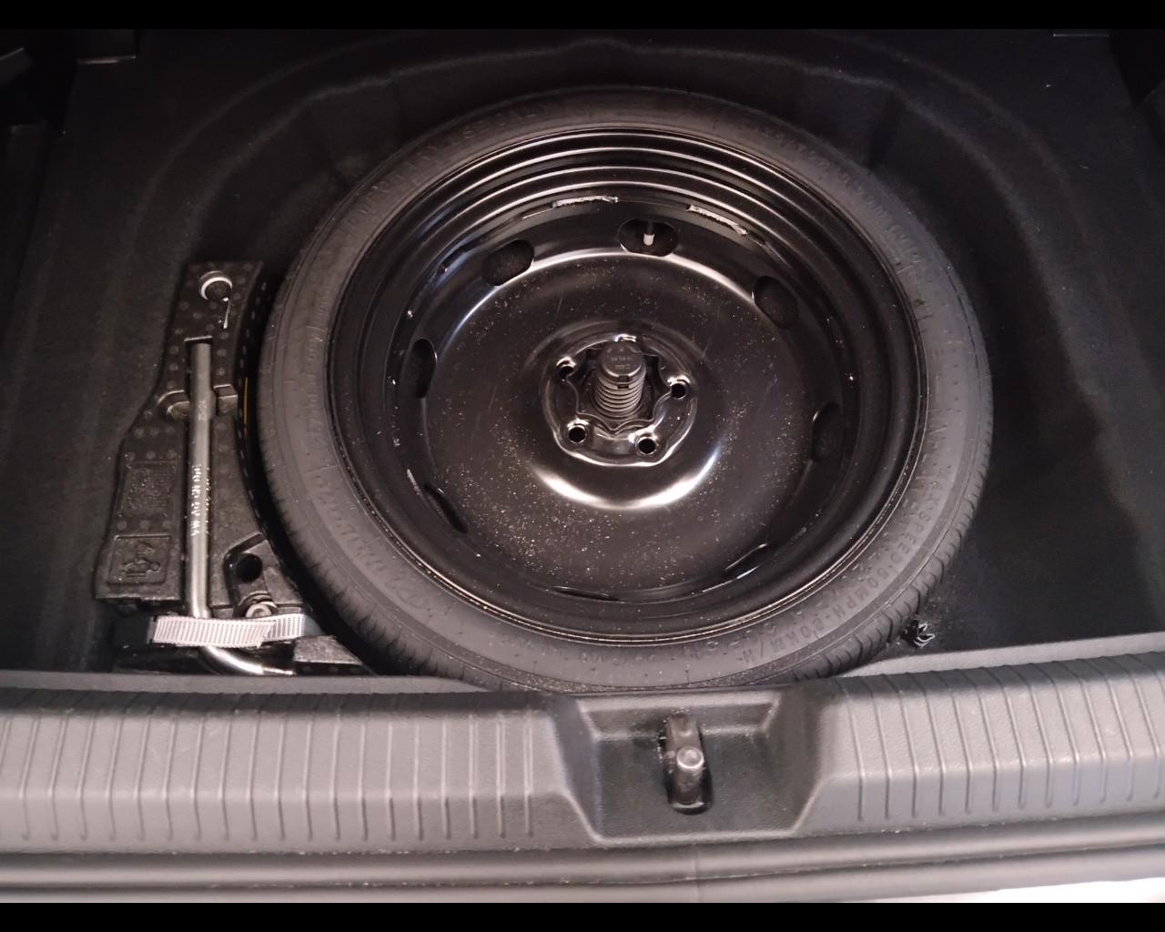 VOLKSWAGEN Golf VIII 2024 - Golf 2.0 tdi Life 115cv