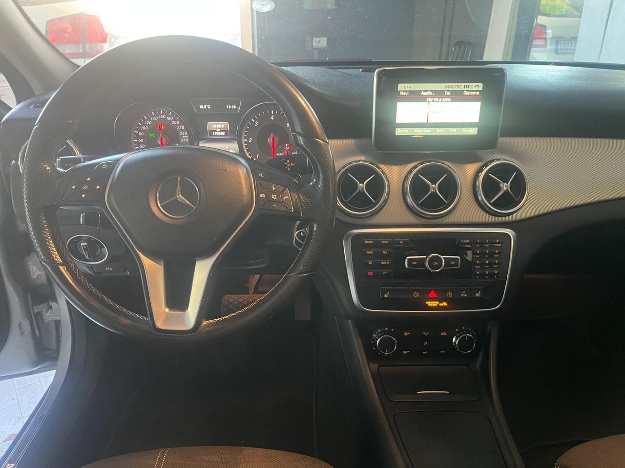 Mercedes-benz GLA 200 CDI Automatic Premium