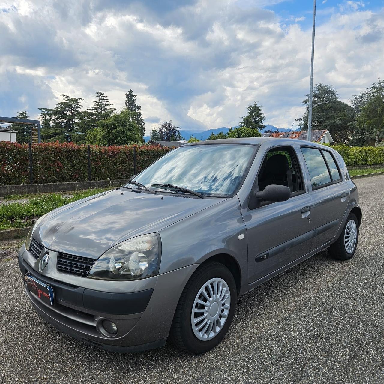 Renault Clio 1.2 NEOPATENTATI