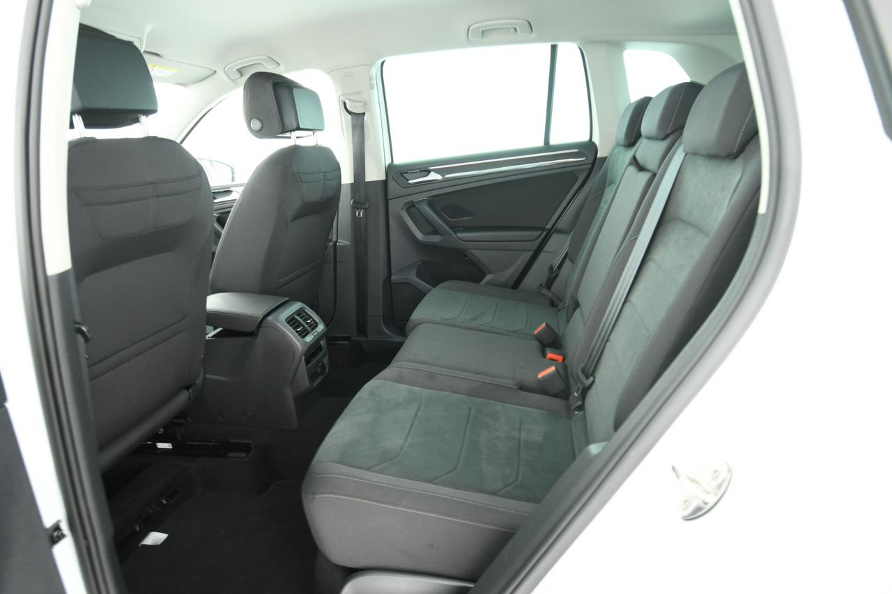 VOLKSWAGEN Tiguan 2.0 tdi Elegance 150cv dsg CAMERA+APP CONNECT+ACC