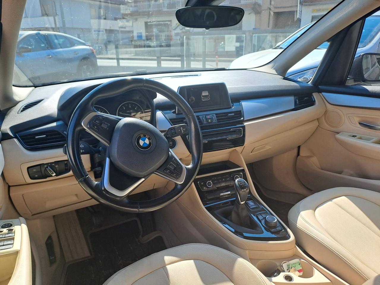 Bmw 2er Active Tourer 218d Luxury