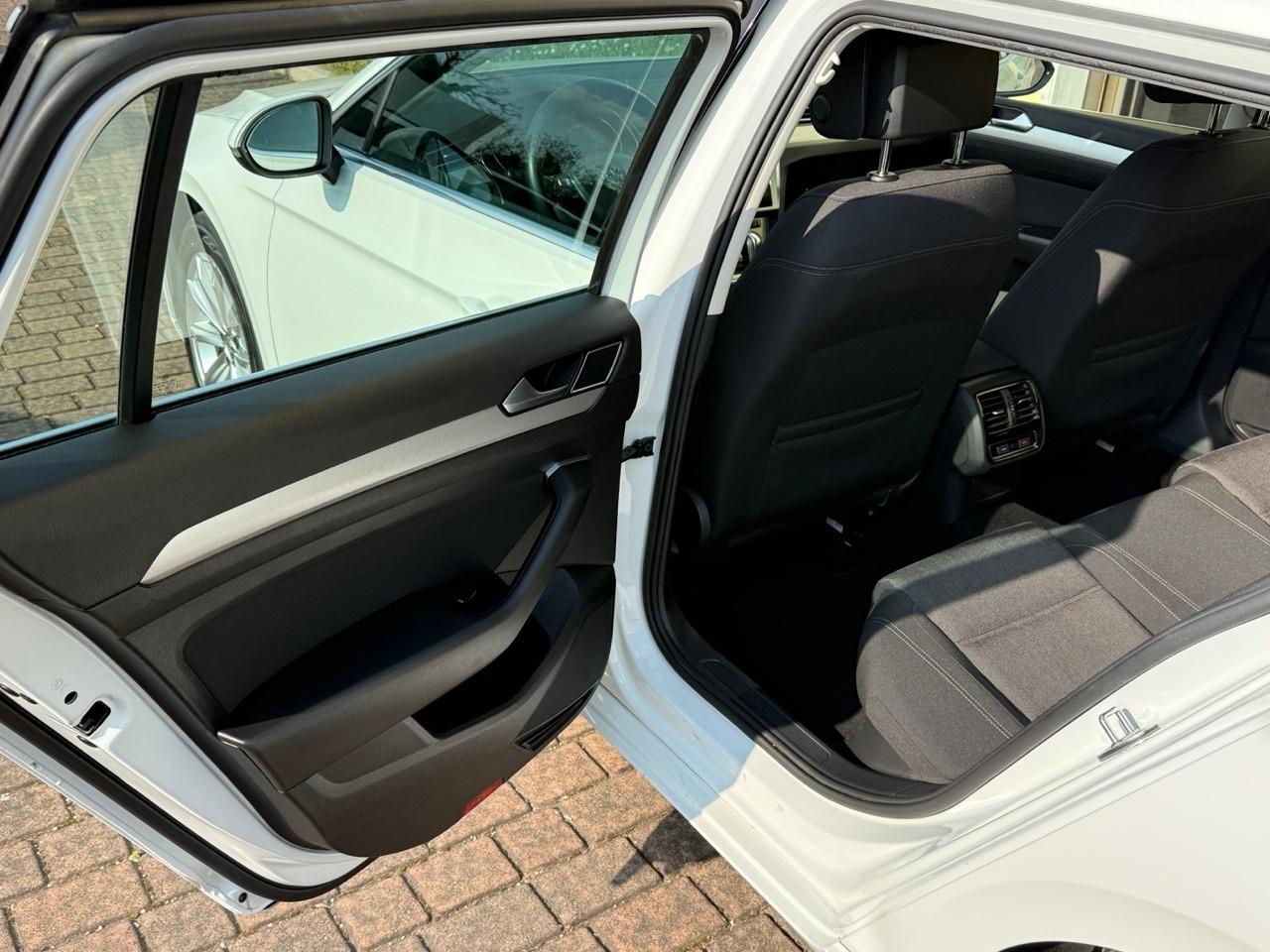 Volkswagen Passat 2.0 TDI DSG 2019/PREZZO REALE/STORICO