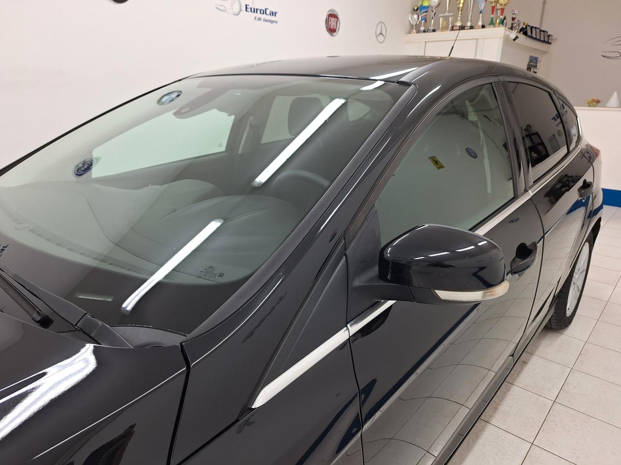 Ford Focus Titanium 1.6 TDCi 115cv