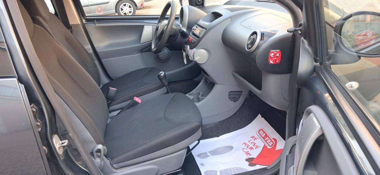 Toyota Aygo 1.0 VVT-i 5porte Sol