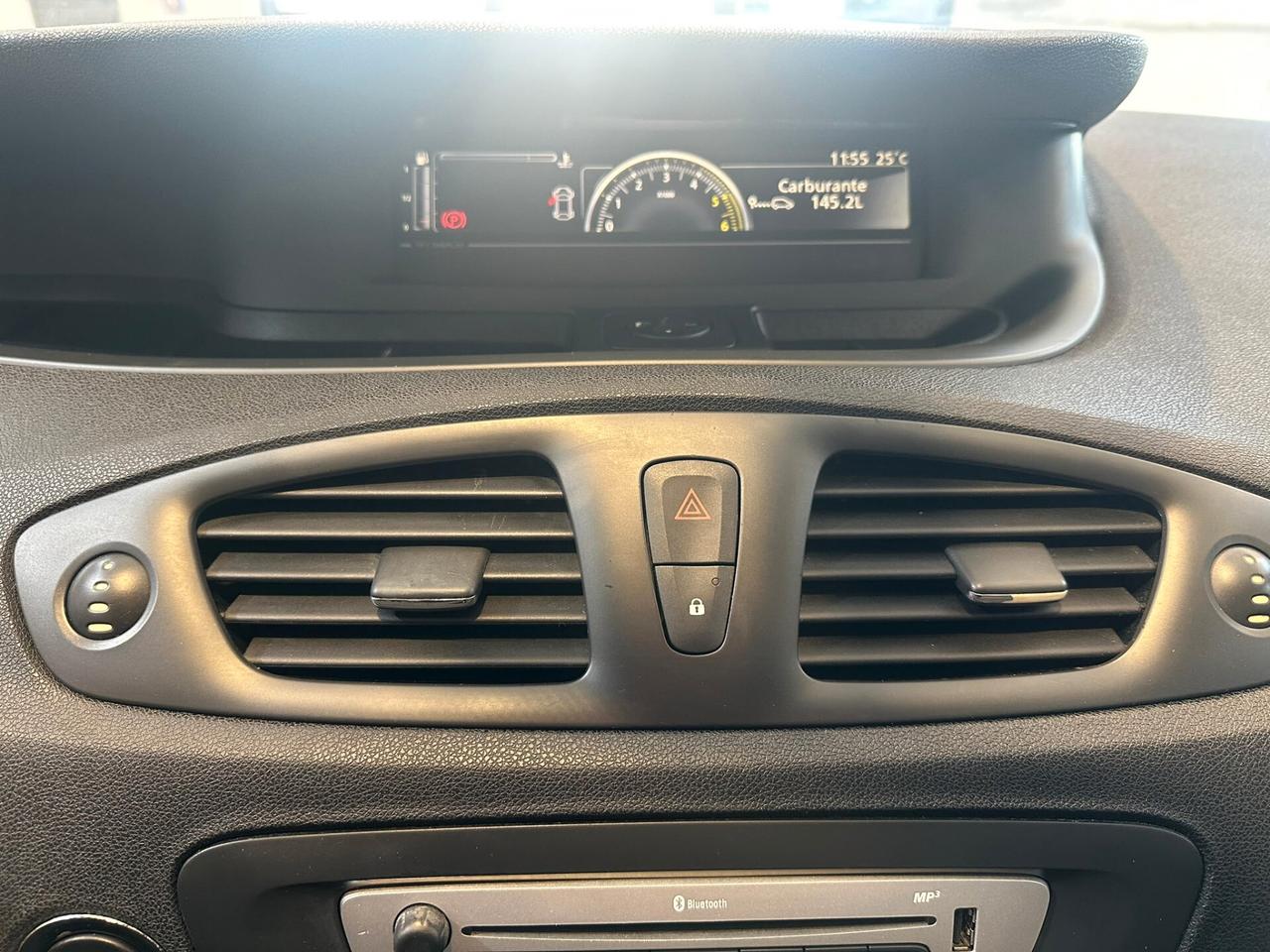 Renault Scenic Scénic 1.5 dCi 110CV EDC