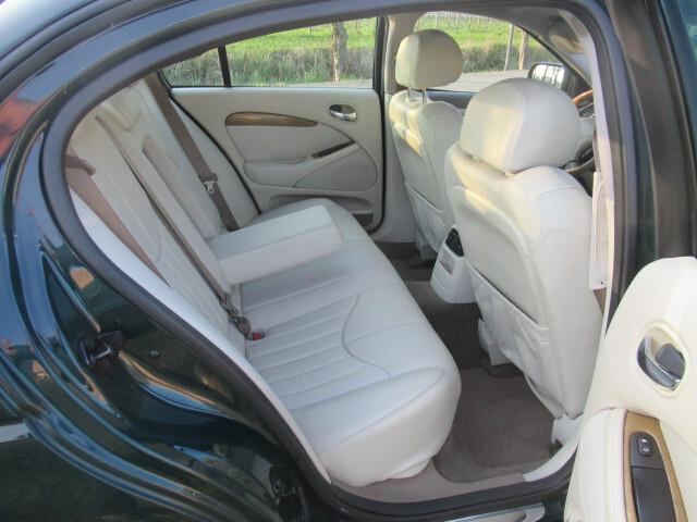 Jaguar S-Type 3.0 V6 Executive (ASI Bollo 140euro)