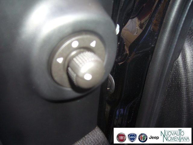 FIAT Panda 1.0 FireFly S&S Hybrid 5°Posto Pack City Km0
