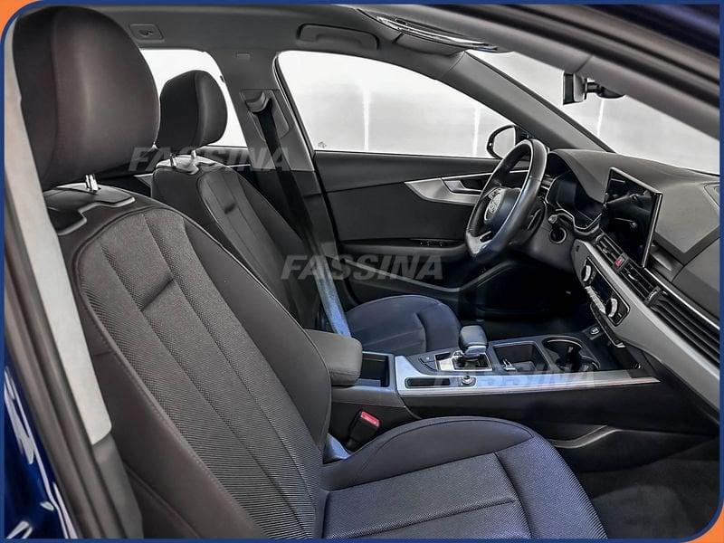 Audi A4 A4 Avant 30 2.0 tdi mhev Business Advanced 136cv s-tronic