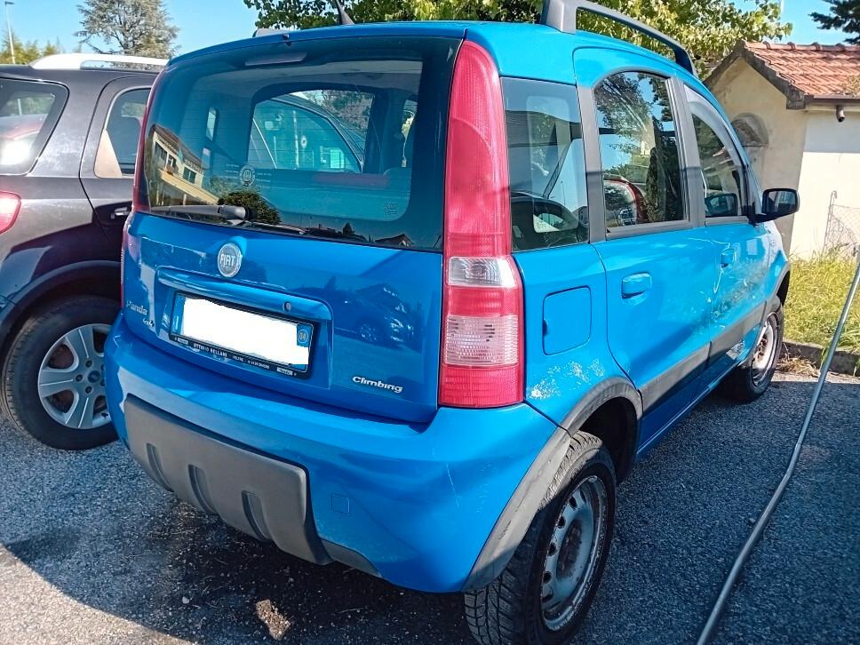 Fiat Panda 1.2 4x4 Climbing