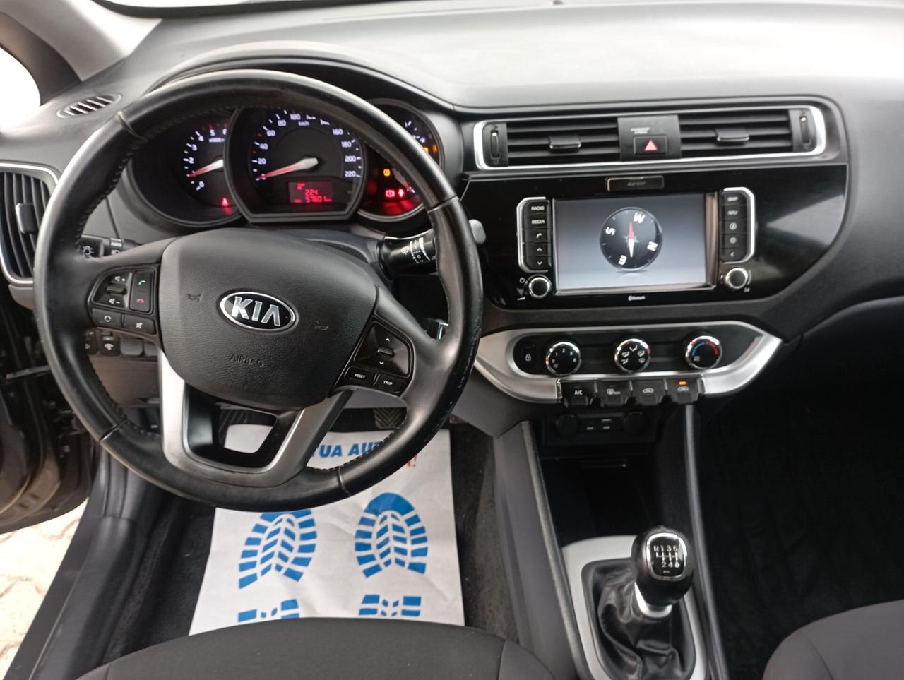 Kia Rio 1.4 CRDi 5p. NAVI/RETRO