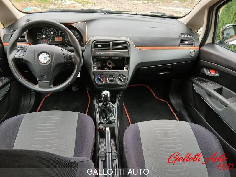 FIAT Grande Punto 1.3 MJT 75 CV 3 porte