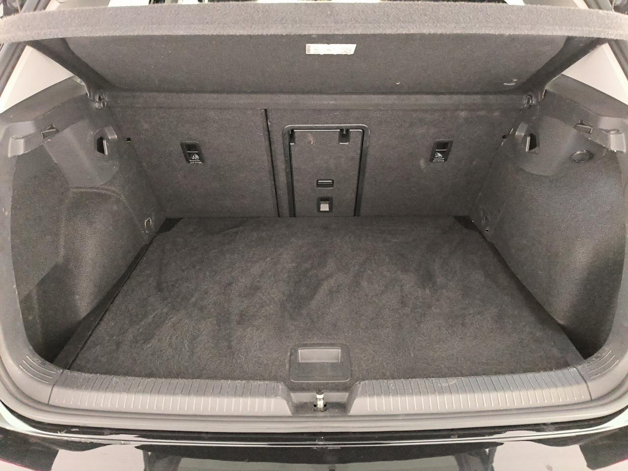 Volkswagen Golf 1.0 etsi evo life 110cv dsg