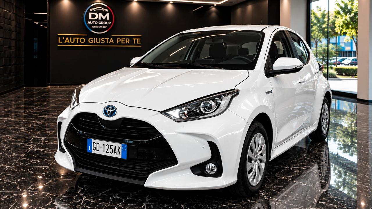 Toyota Yaris 1.5 Hybrid 5 porte Business MY20