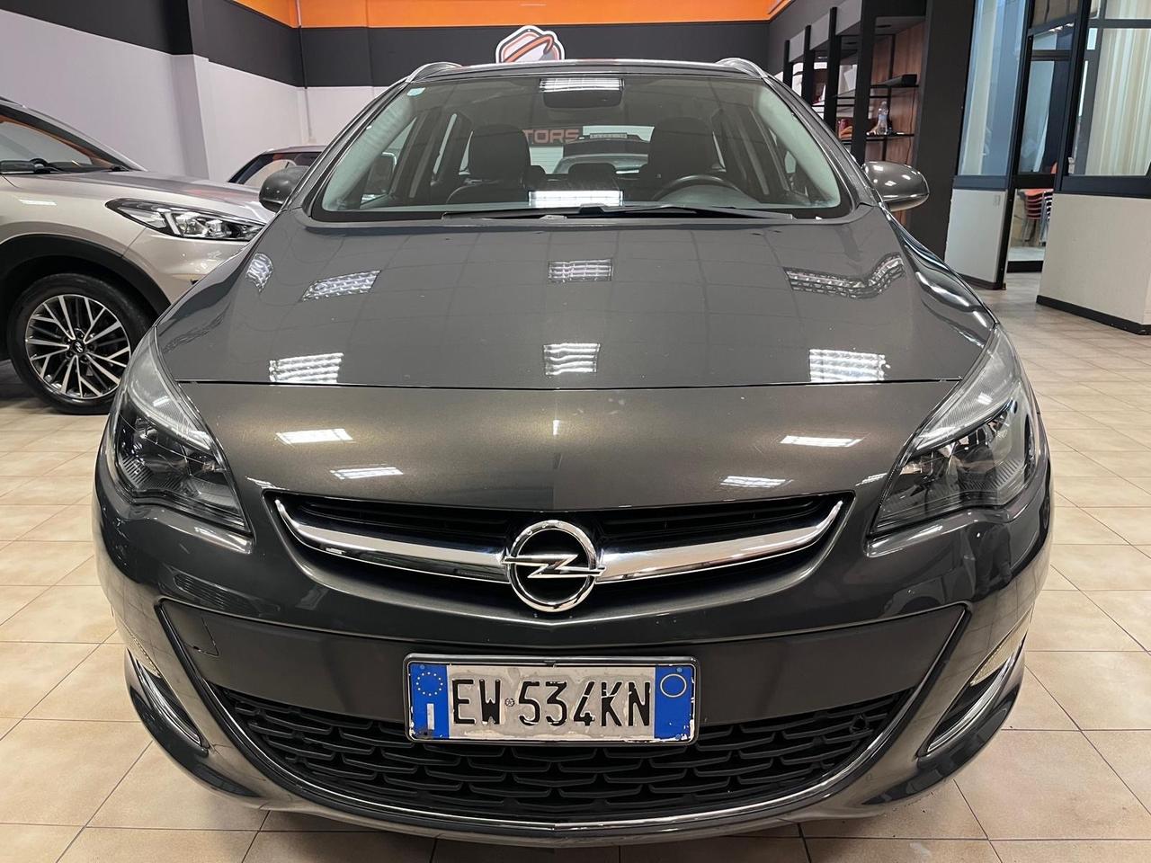 Opel Astra - 2014 1.7 CDTI 130CV 118.000 KM