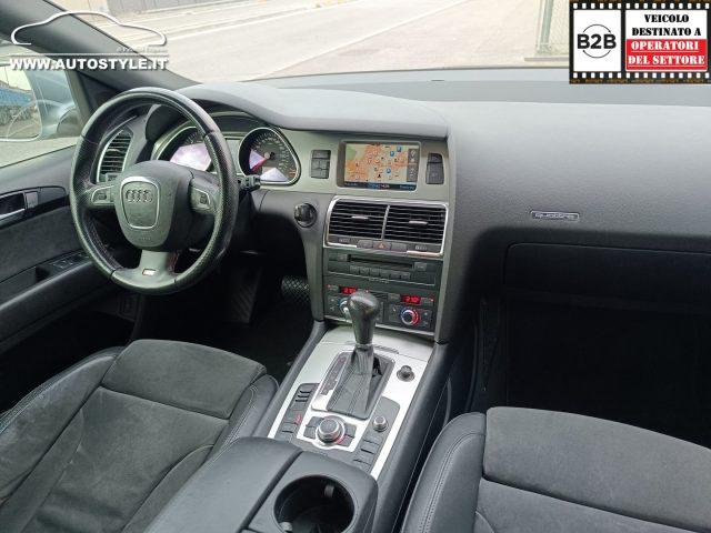AUDI Q7 3.0 V6 TDI 240Cv *7POSTI* quattro Tiptronic S-LINE