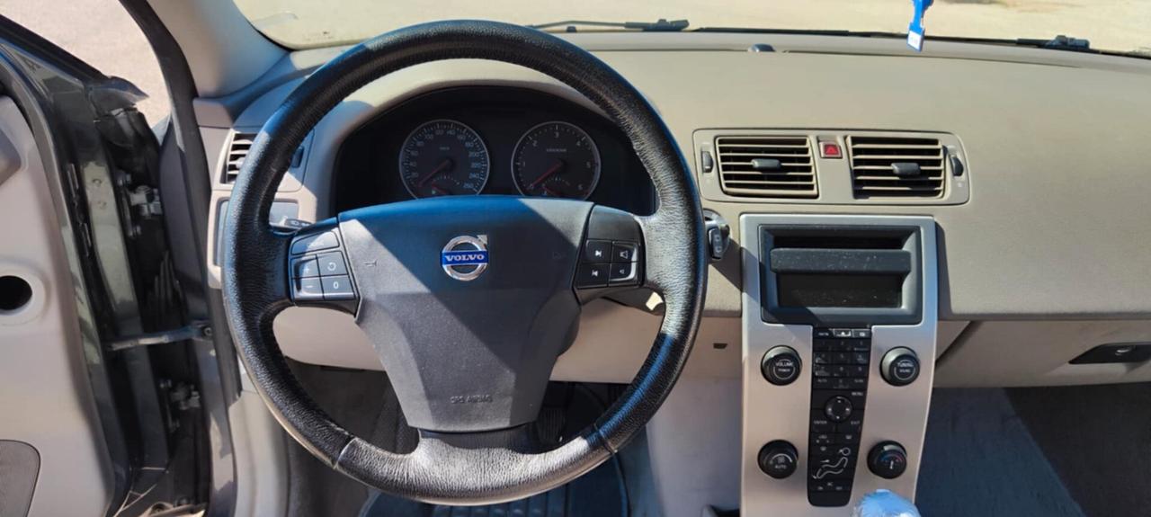 Volvo V50 2.0 D cat Momentum