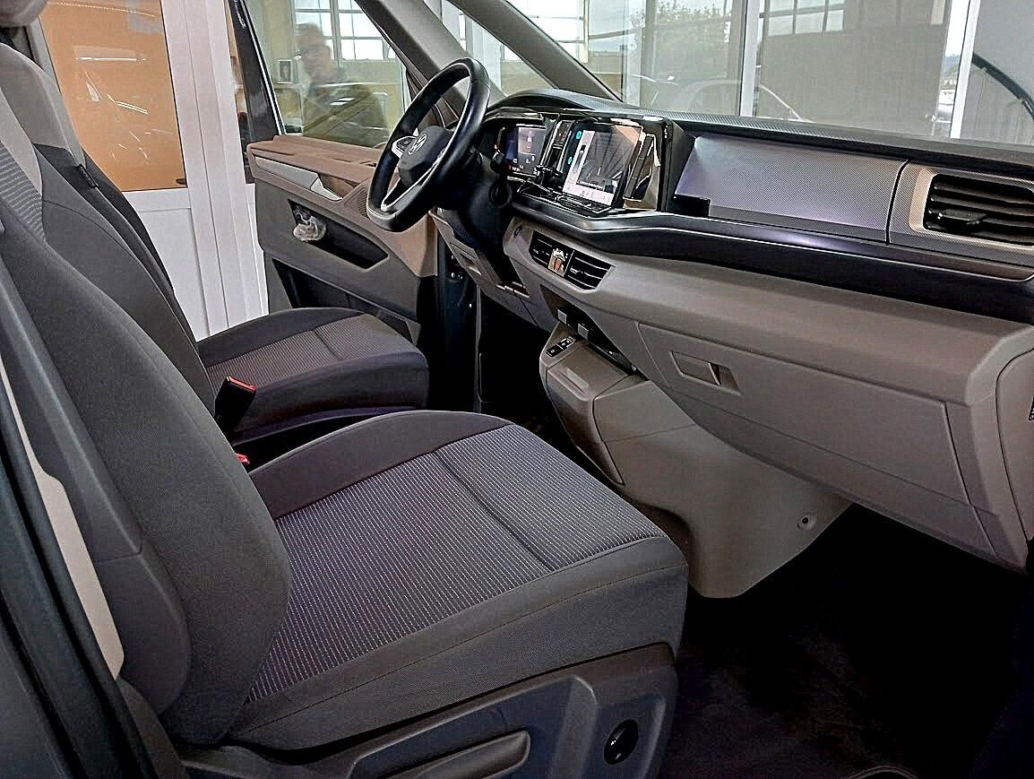 Volkswagen T7 Multivan 2.0 TDI DSG LED *VIS A VIS* CAMERA IVA INCLUSA