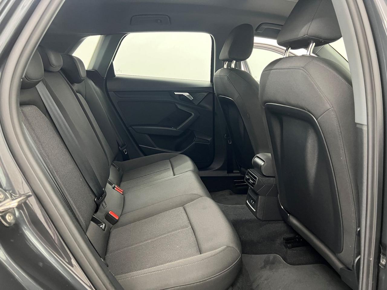 AUDI A3 IV 2020 Sportback A3 Sportback 30 2.0 tdi Business s-tronic