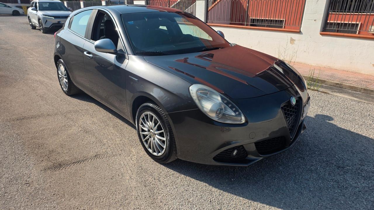 Alfa Romeo Giulietta 1.6 JTDm-2 105 CV Distinctive