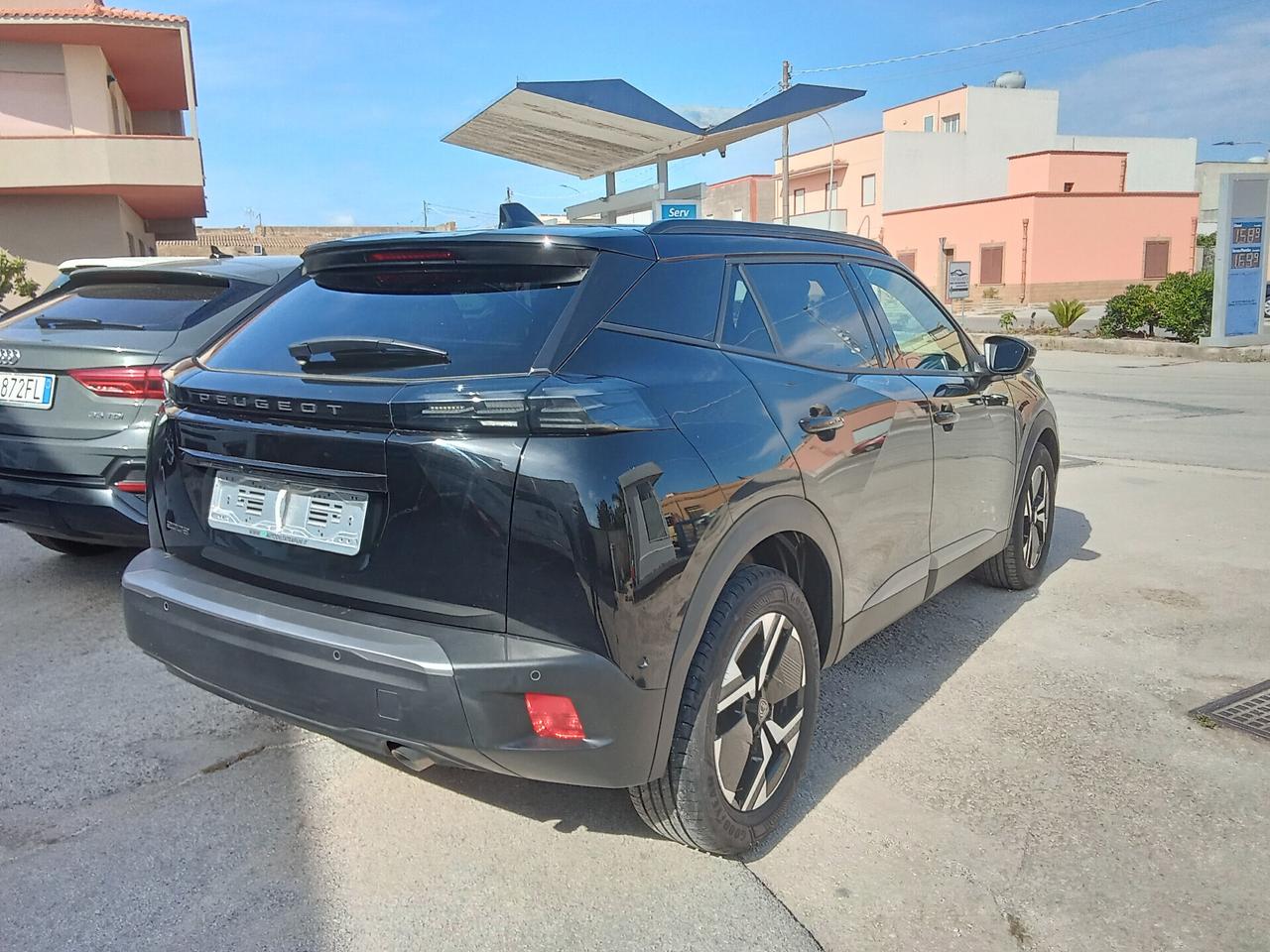 Peugeot 2008 PureTech 100 S&S Allure