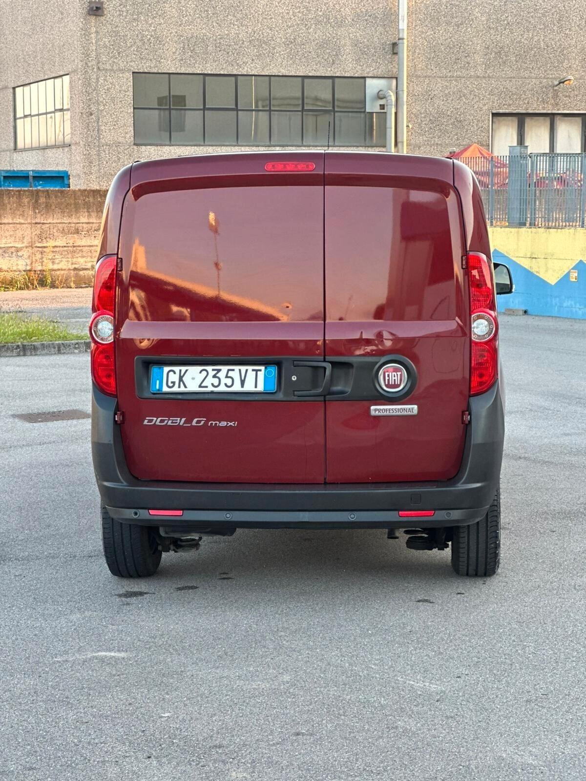 FIAT DOBLO' MAXI ANNO 2022 SUPER PREZZO!