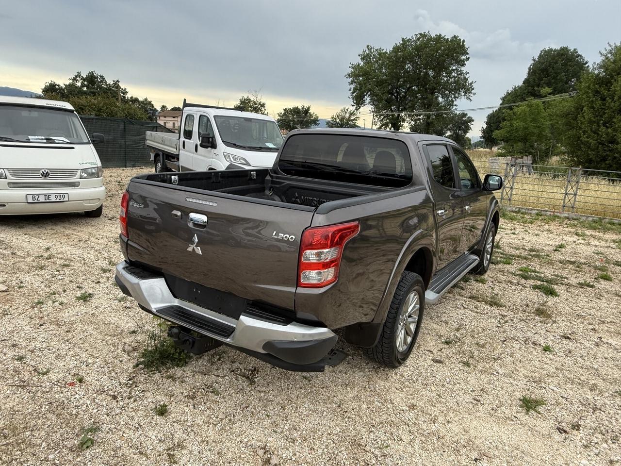 MITSUBISHI L200 PLUS DOPPIA CABINA 4X4 DIESEL