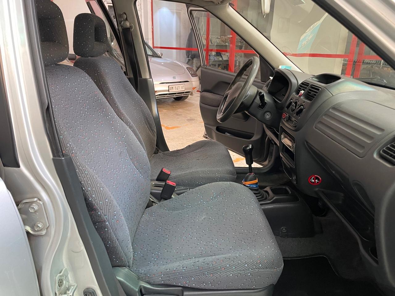 Suzuki Ignis 1.3i 16V cat 4WD GL