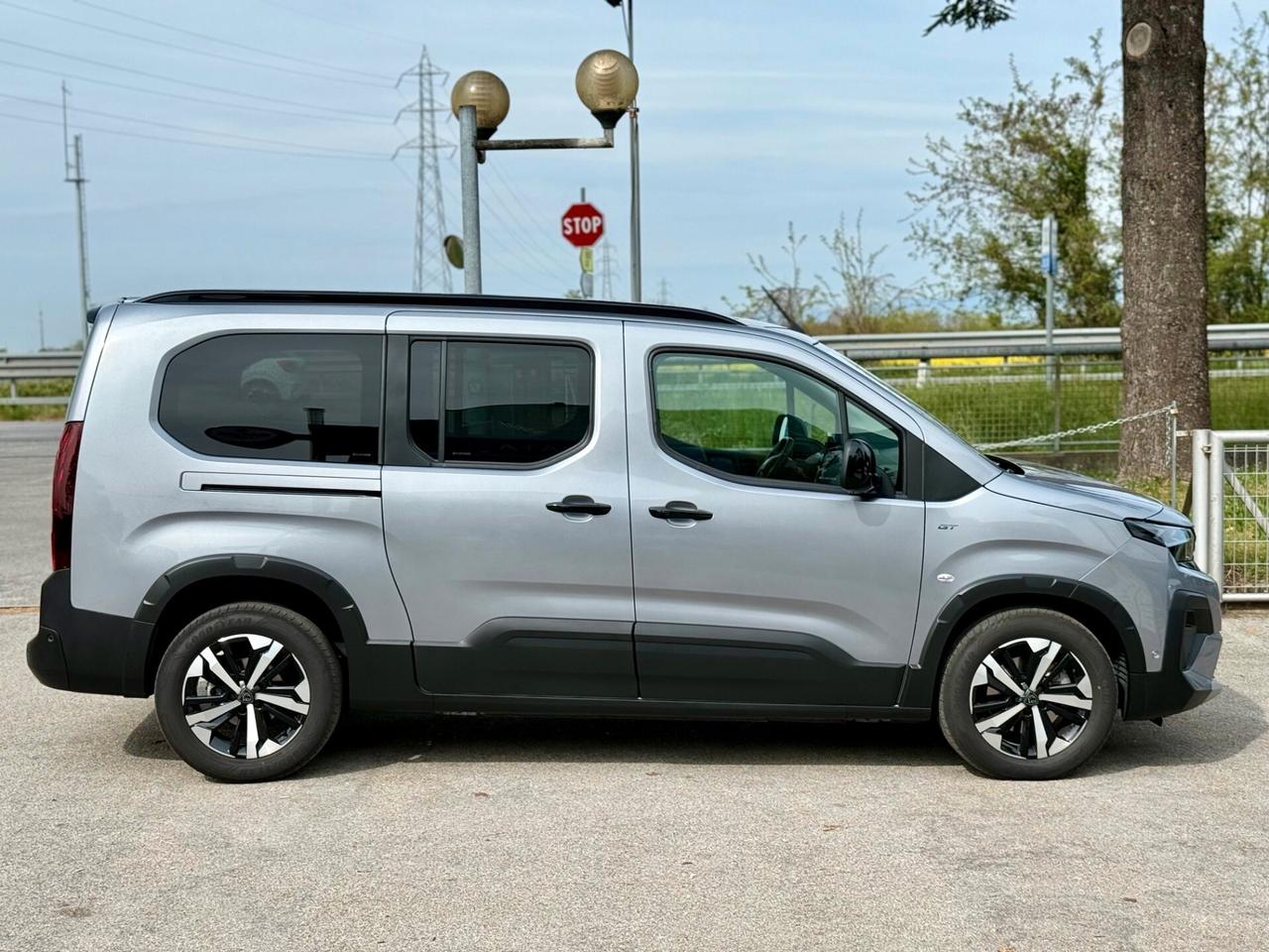 Peugeot Rifter Long 1.5 bluehdi GT 130cv eat8 UNICO PROPRIETARIO